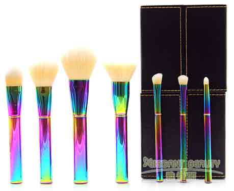 化妝刷工具的蜜粉刷清洗怎么清洗？