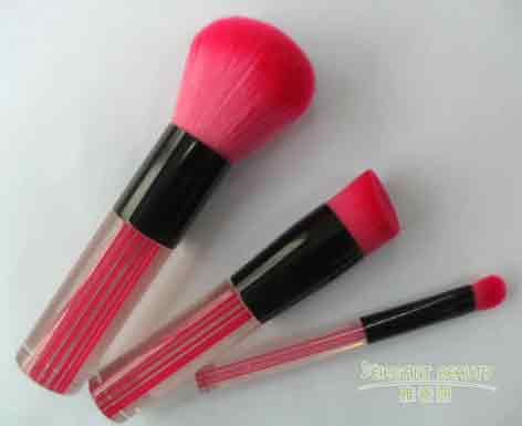 雅香麗教你化妝刷選購(gòu)的方法都有哪些？