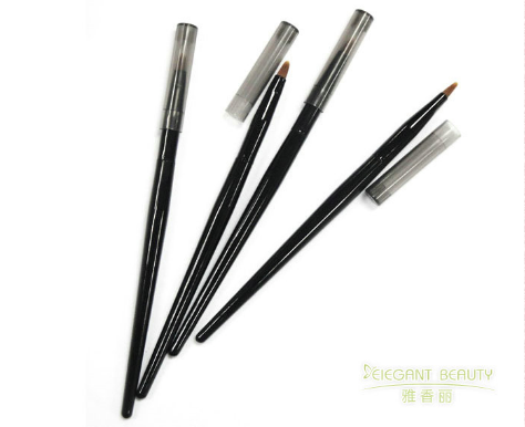 唇刷的正確使用方法及如何進(jìn)行日常保養(yǎng)你知道嘛？