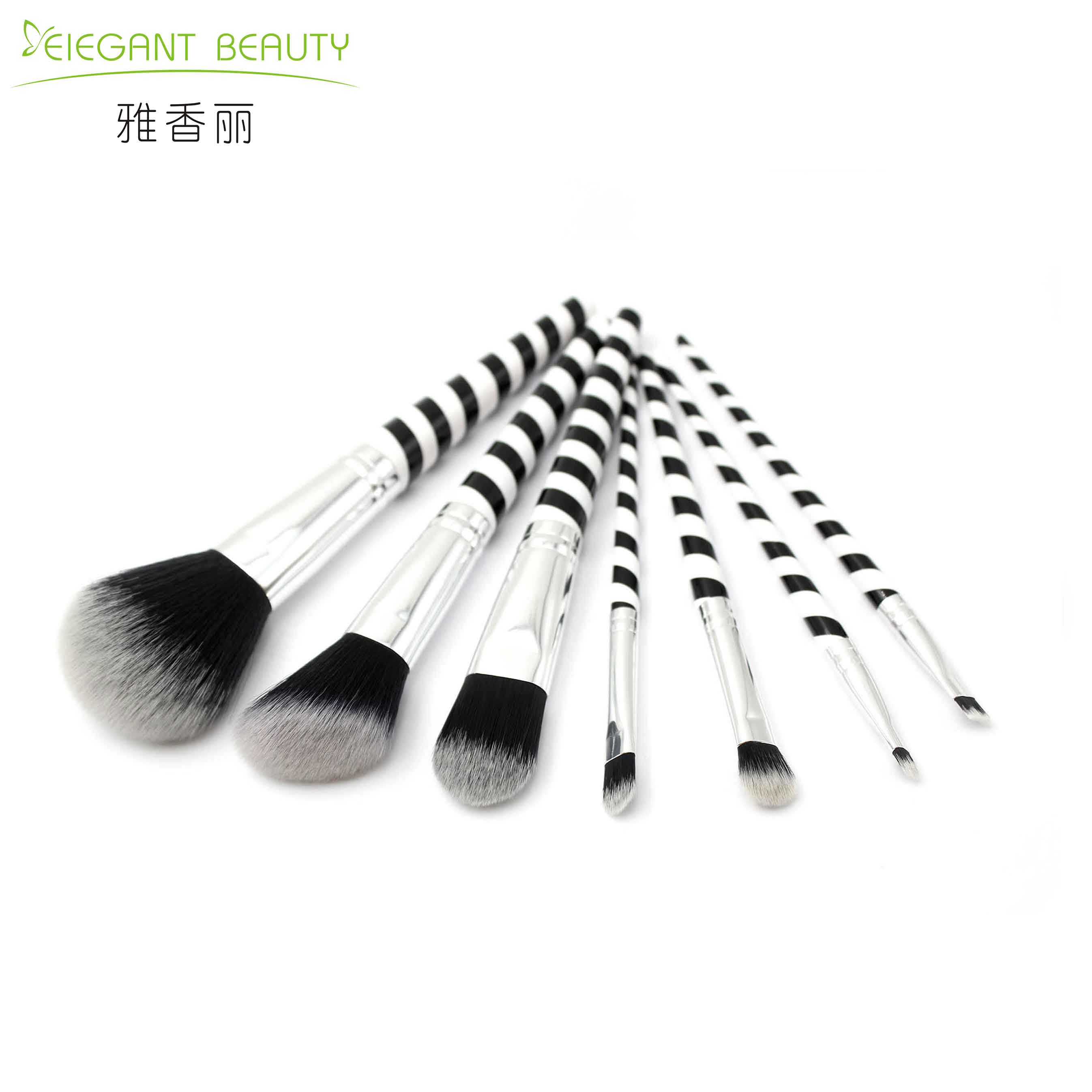 如何提高化妝刷的抓粉能力？