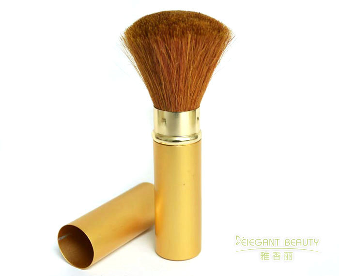 作為化妝刷生產廠家，你們如何確保每一把刷子的質量？