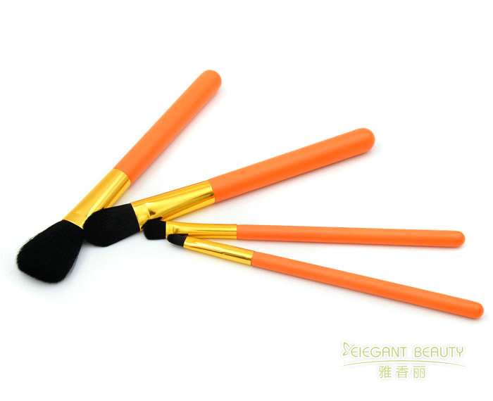 化妝刷定制的“快速通道”：如何縮短定制周期，快速拿到刷子