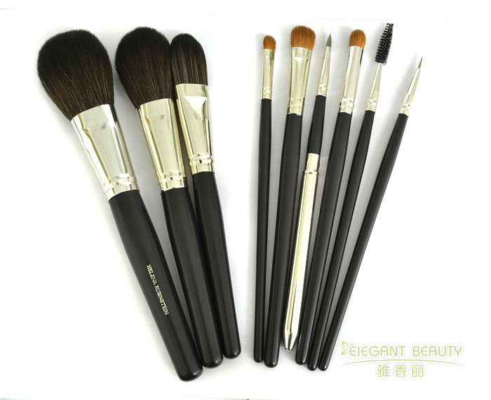 眼線刷的種類與功能：如何選擇適合你的那一支？